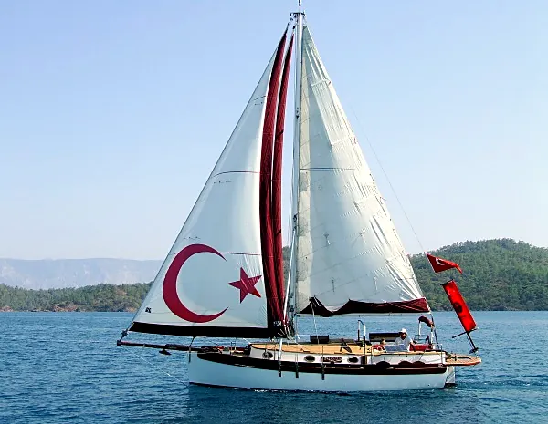 Kayıtsız III — Özkan Gülkaynak'ın teknesi (1)